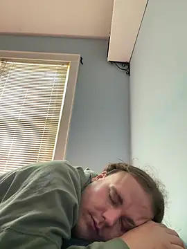 RaeganV online show from April 12, 2026, 7:50 pm