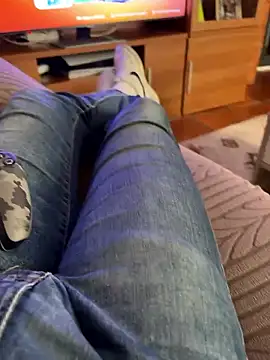 Snapshot of diversual chatting on February 21, 2026, 12:51 pm diversual online show from February 21, 2026, 12:51 pm