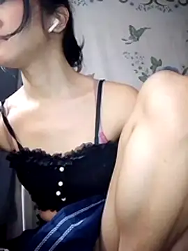GeorginaLove09 online show from July 28, 2026, 8:52 pm