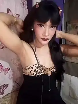 GeorginaLove09 online show from June 27, 2026, 4:07 am