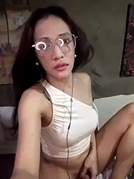 GeorginaLove09 online show from July 4, 2026, 12:43 pm
