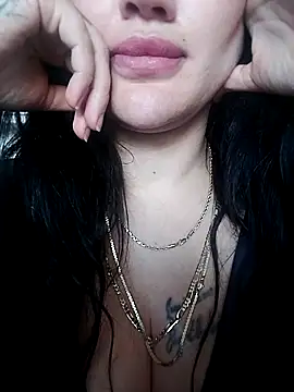 wildbeautifulgirl online show from February 4, 2026, 11:27 am