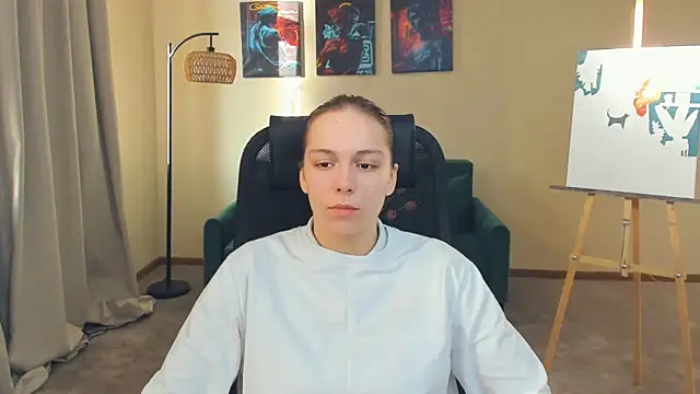 HeidiMinnix online show from February 5, 2026, 7:37 am