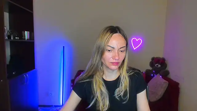 BlondMikey22 online show from June 10, 2026, 5:30 am