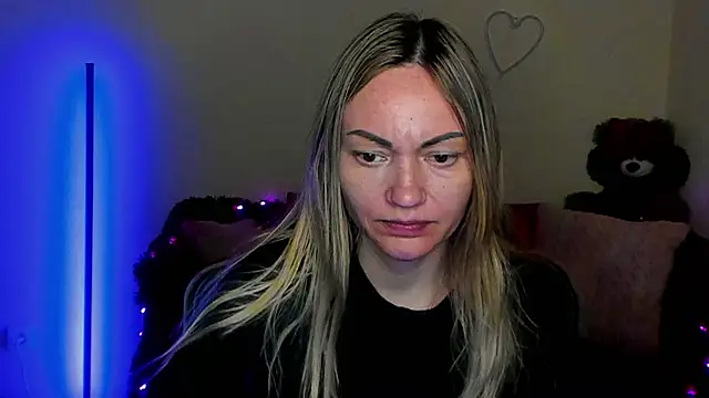 BlondMikey22 online show from April 21, 2026, 6:03 pm