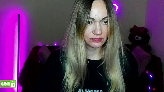 BlondMikey22 online show from February 7, 2026, 6:49 pm