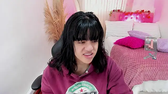 Snapshot of Nahemot_sadish chatting on March 21, 2026, 12:09 pm Nahemot sadish online show from March 21, 2026, 12:09 pm