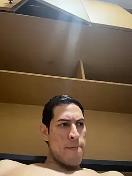 Luiangvega online show from February 4, 2026, 2:34 pm