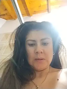 Lyonette reading1 online show from May 9, 2026, 9:34 am