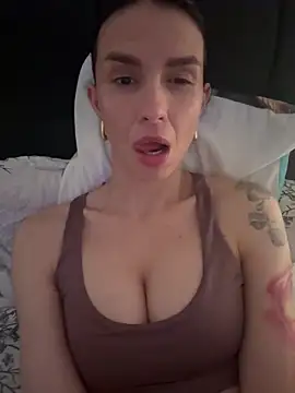ruby2sexy online show from June 7, 2026, 4:23 pm