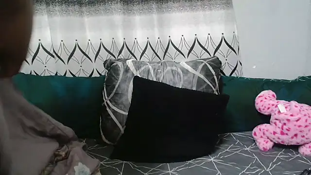 Snapshot of AlliBabe chatting on March 18, 2026, 7:48 pm AlliBabe online show from March 18, 2026, 7:48 pm