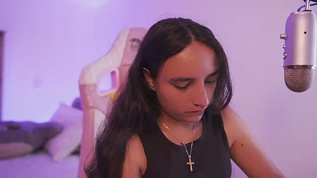 Snapshot of _emily_jonexs chatting on March 10, 2026, 9:52 pm emily jonexs online show from March 10, 2026, 9:52 pm