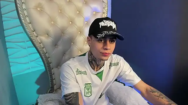 acxel prescot online show from February 17, 2026, 9:01 pm