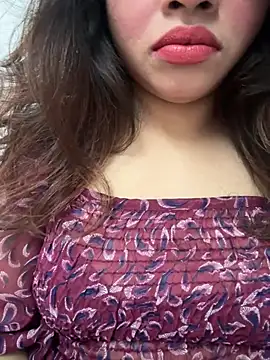 Snapshot of riya_sharma11 chatting on March 8, 2026, 2:15 am riya sharma11 online show from March 8, 2026, 2:15 am