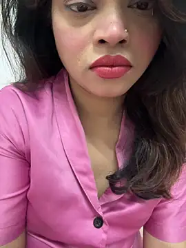 Snapshot of riya_sharma11 chatting on March 8, 2026, 2:31 pm riya sharma11 online show from March 8, 2026, 2:31 pm