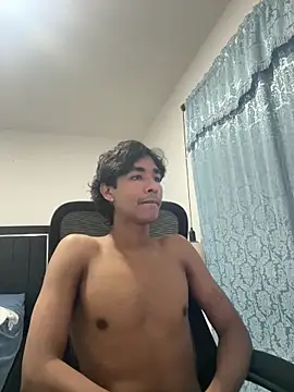 Snapshot of Pedestal_diamant chatting on March 6, 2026, 11:55 pm Pedestal diamant online show from March 6, 2026, 11:55 pm