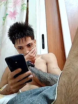 CubanoxxxSex online show from April 5, 2026, 6:25 pm