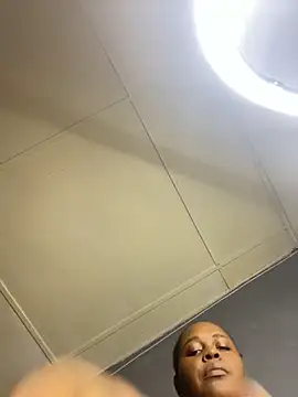 Blackmoro online show from March 8, 2026, 7:17 pm