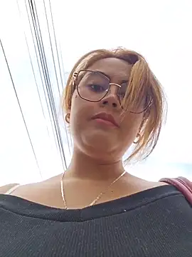 Mari-98 online show from April 21, 2026, 8:37 pm