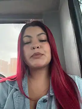 Lia-Moon77 online show from May 12, 2026, 5:41 pm