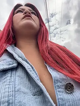 Snapshot of Lia-Moon77 chatting on March 9, 2026, 6:11 pm Lia-Moon77 online show from March 9, 2026, 6:11 pm