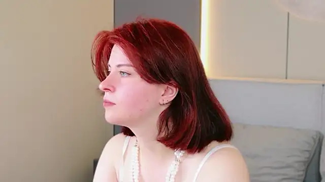 Milana Bold online show from June 8, 2026, 8:53 pm