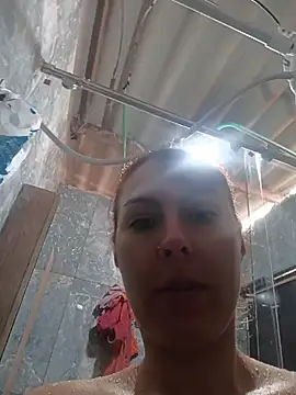 AnnyaEvans online show from July 17, 2026, 7:33 pm