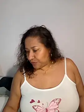 Nyomi browm online show from June 20, 2026, 4:06 am