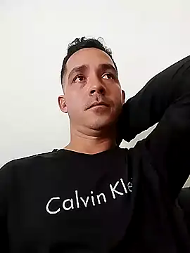 Snapshot of Santiago_vnz chatting on March 12, 2026, 6:56 pm Santiago vnz online show from March 12, 2026, 6:56 pm