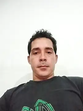 Snapshot of Santiago_vnz chatting on March 8, 2026, 3:43 am Santiago vnz online show from March 8, 2026, 3:43 am