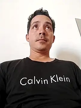 Snapshot of Santiago_vnz chatting on March 6, 2026, 7:09 pm Santiago vnz online show from March 6, 2026, 7:09 pm