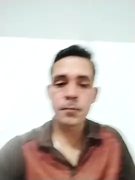 Snapshot of Santiago_vnz chatting on March 22, 2026, 3:32 am Santiago vnz online show from March 22, 2026, 3:32 am