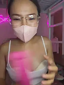Snapshot of LucyKiss chatting on July 2, 2026, 5:24 am LucyKiss online show from July 2, 2026, 5:24 am