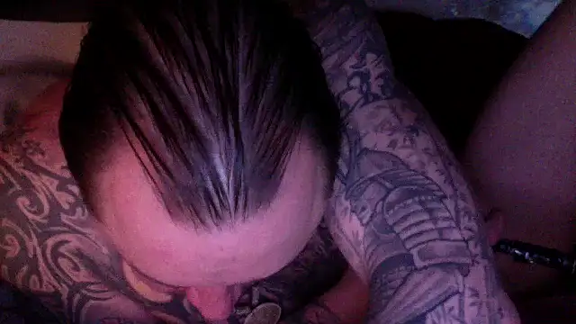 dixiedevin online show from April 28, 2026, 10:19 am