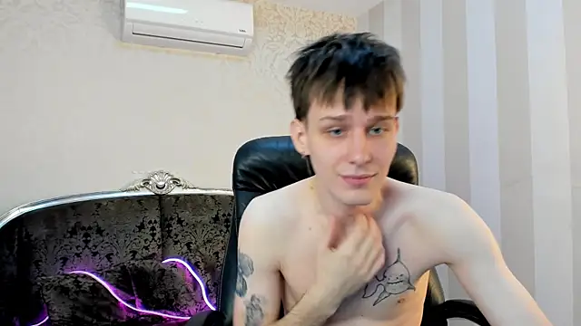 Snapshot of PackBev chatting on February 16, 2026, 7:56 pm PackBev online show from February 16, 2026, 7:56 pm