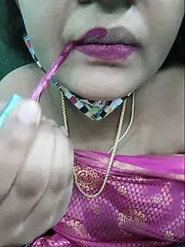 Tamilkannadacouple online show from June 14, 2026, 4:25 am