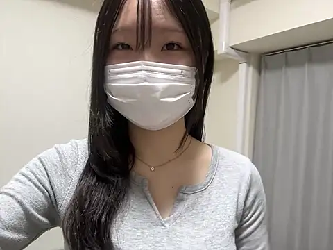 MOMOchan0203 online show from February 10, 2026, 8:13 am