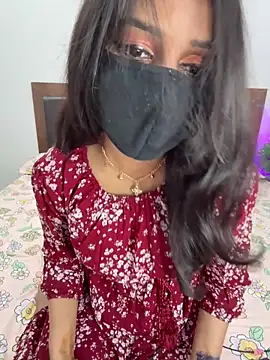 KavyaCurves online show from February 12, 2026, 3:56 pm