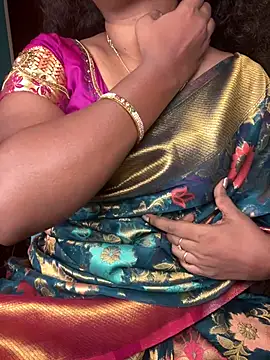 VixenNandhu online show from July 30, 2026, 8:13 am