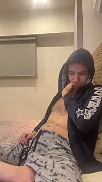 Snapshot of patbass7 chatting on February 18, 2026, 10:12 am patbass7 online show from February 18, 2026, 10:12 am