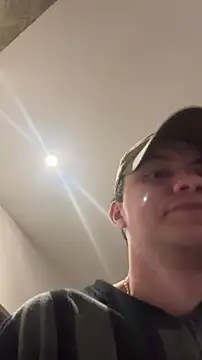 Snapshot of patbass7 chatting on February 12, 2026, 7:52 am patbass7 online show from February 12, 2026, 7:52 am