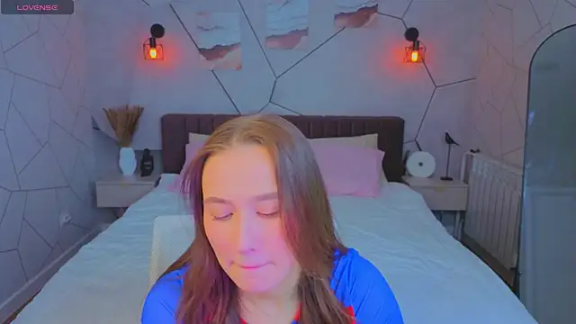  Kiki angel  online show from April 29, 2026, 9:24 am