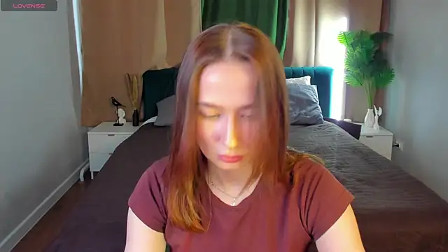  Kiki angel  online show from April 28, 2026, 9:14 am