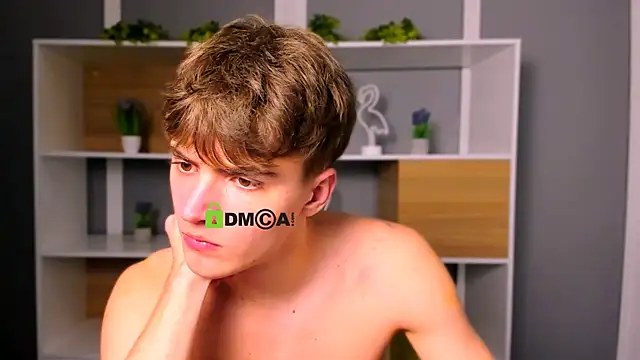 Snapshot of emil_lucky chatting on March 13, 2026, 7:52 pm emil lucky online show from March 13, 2026, 7:52 pm