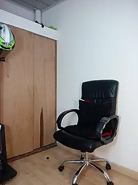 Emmanuel Lust online show from March 11, 2026, 7:41 pm