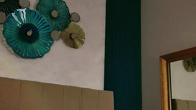 Snapshot of Beckie_White chatting on March 16, 2026, 8:33 pm Beckie White online show from March 16, 2026, 8:33 pm