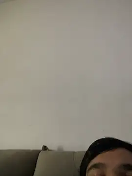 Novinhosubb20 online show from February 5, 2026, 1:51 pm