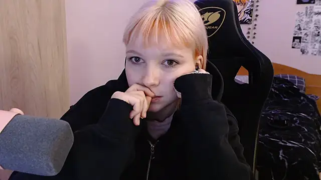 FeelingPectin online show from February 5, 2026, 2:46 pm