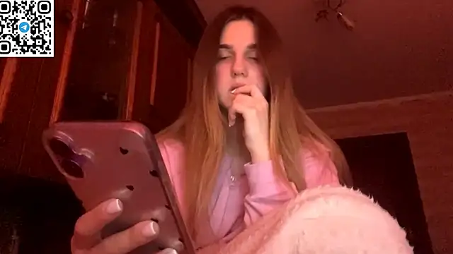 LovelySilk 63 online show from March 19, 2026, 2:17 pm