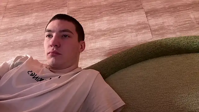 Snapshot of MoonlightVera chatting on February 21, 2026, 10:06 am MoonlightVera online show from February 21, 2026, 10:06 am